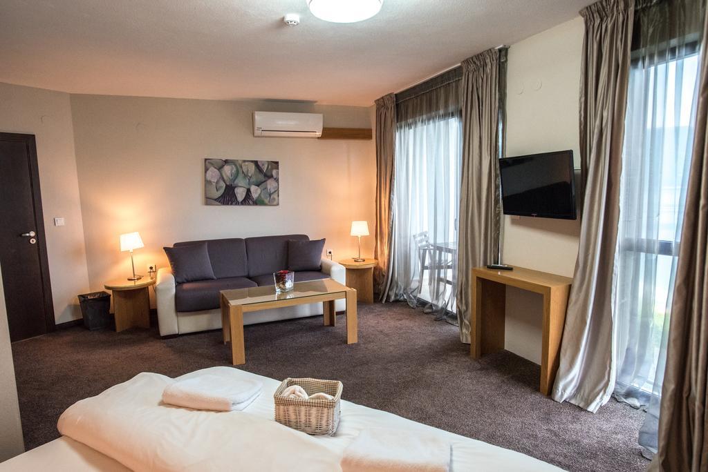 Rocca Resort Glavatartsi Exterior photo